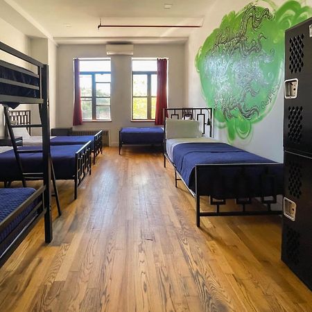 Ny Moore Hostel New York Exteriör bild